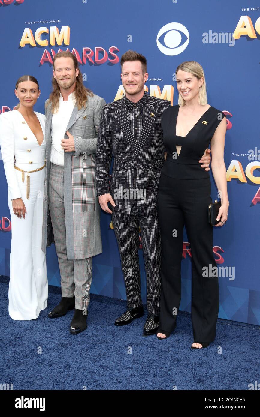 LAS VEGAS - APR 15: Florida Georgia Line bei den Academy of Country Music Awards 2018 in der MGM Grand Garden Arena am 15. April 2018 in Las Vegas, NV Stockfoto