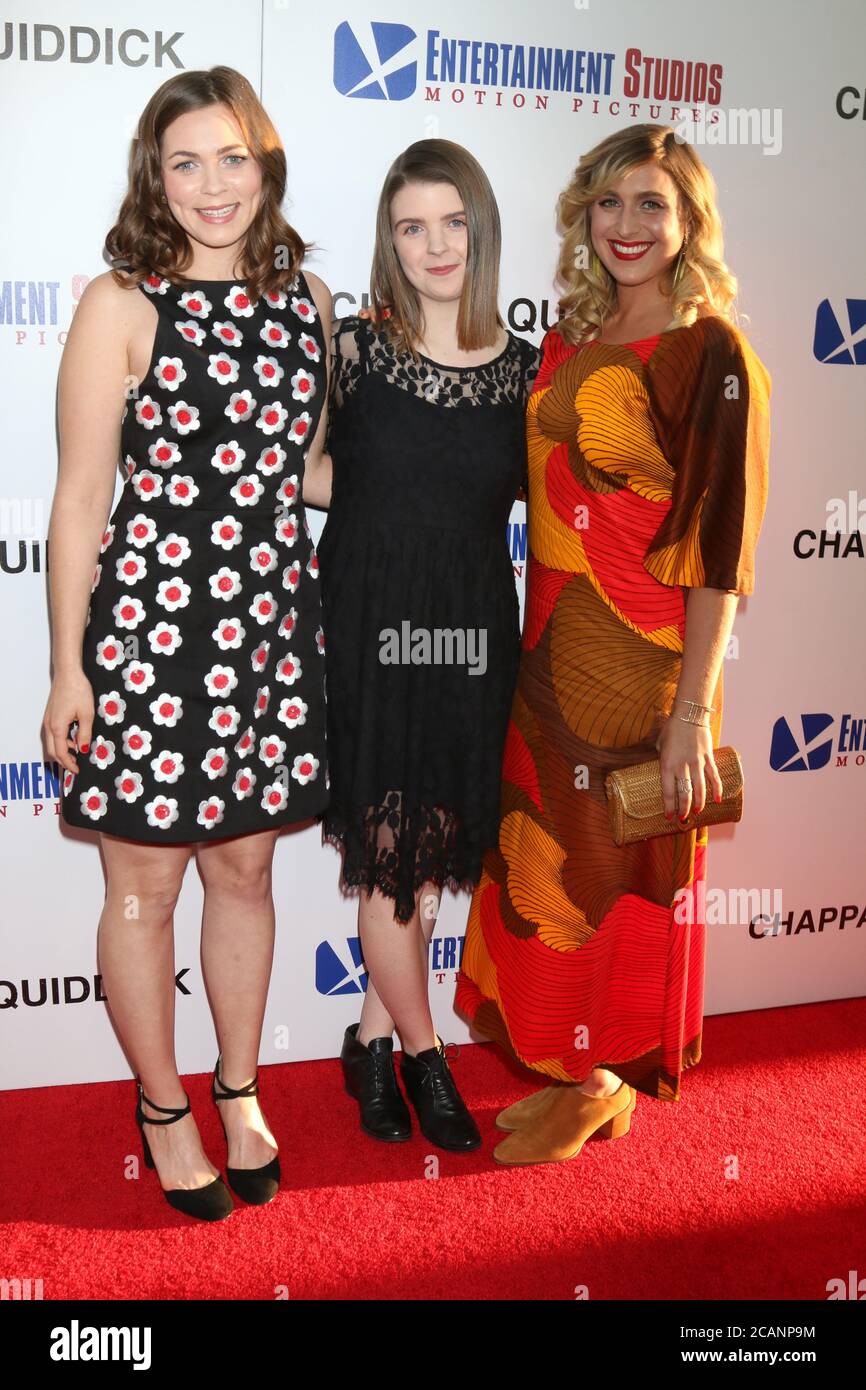 LOS ANGELES - MAR 28: Katie Henoch, Gillian Gordon, Lexit Roth bei der 'Chappaquiddick' Premiere im Samuel Goldwyn Theater am 28. März 2018 in Beverly Hills, CA Stockfoto