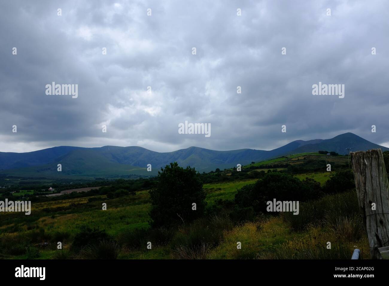 Spaziergang auf dem Kerry Way in 2019 in Count Kerry in Der Süden Irlands, der sich um den Abschnitt der Halbinsel Iveragh dreht Cahersiveen nach Glenbeigh Stockfoto