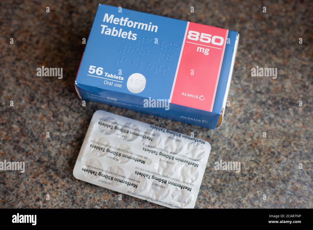 Paket mit Metformin-Tabletten Stockfoto