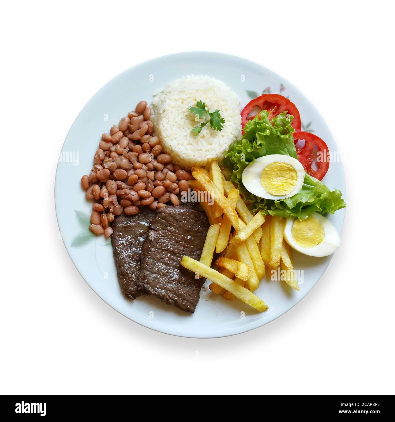 Brasilianisches Gericht. Mittagessen. Führungskraft. Gericht fertig. Isoliert auf weißem Hintergrund Stockfoto