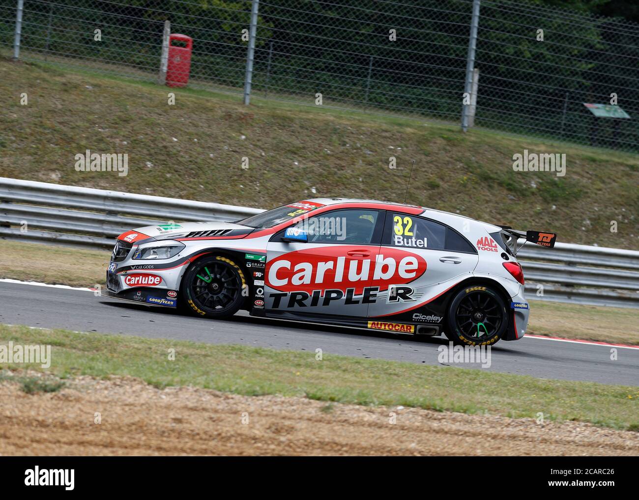 8. August 2020; Brands Hatch Circuit, West Kingsdown, Kent, England; Kwik Fit British Touring Car Championship, Qualifying Day; Jack Butel in seinem Tripler Racing with Mac Tools Mercedes-Benz A-Klasse im Qualifying Stockfoto