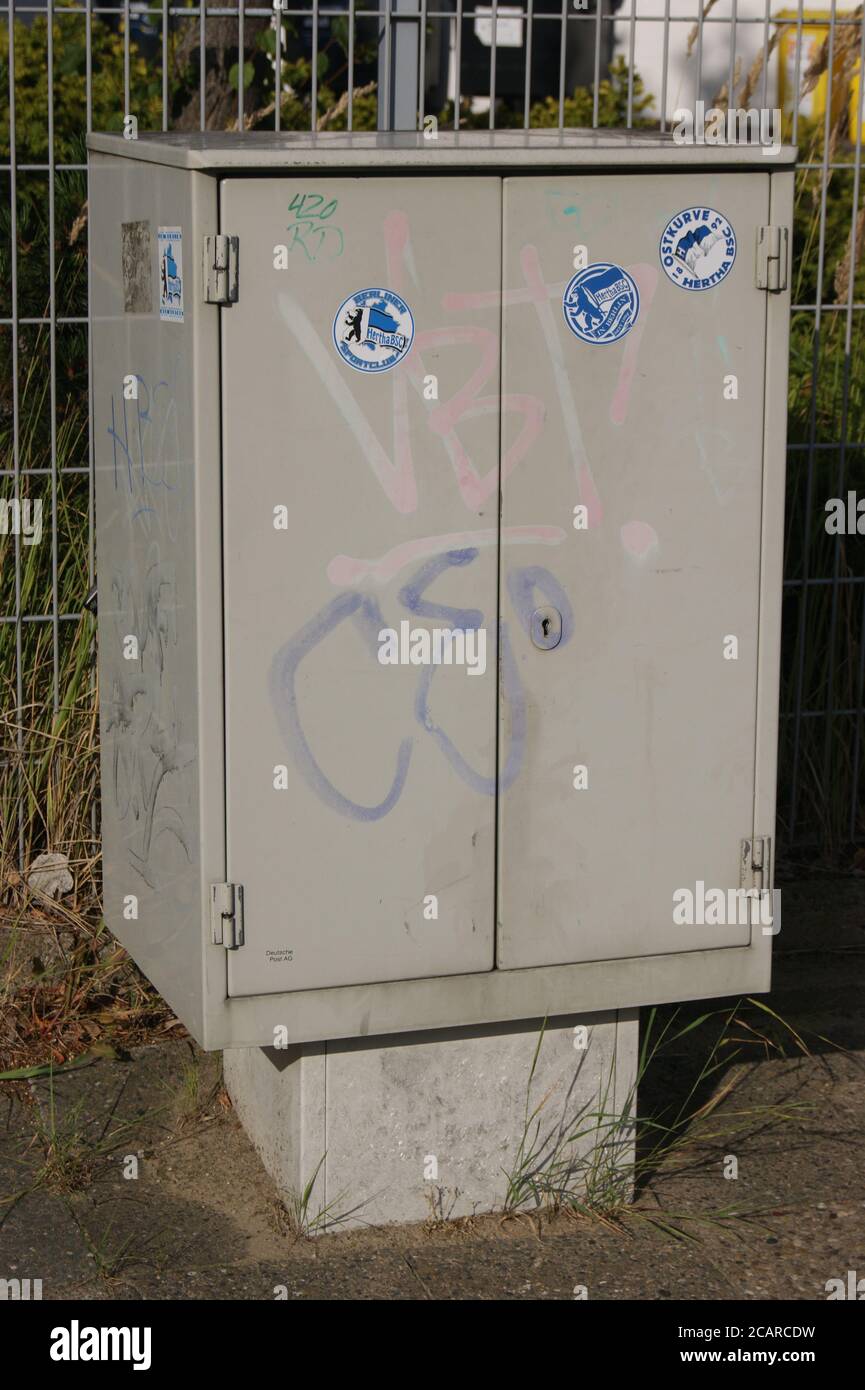 Depotbehälter für Verkäufer der Deutschen Post AG. Stockfoto