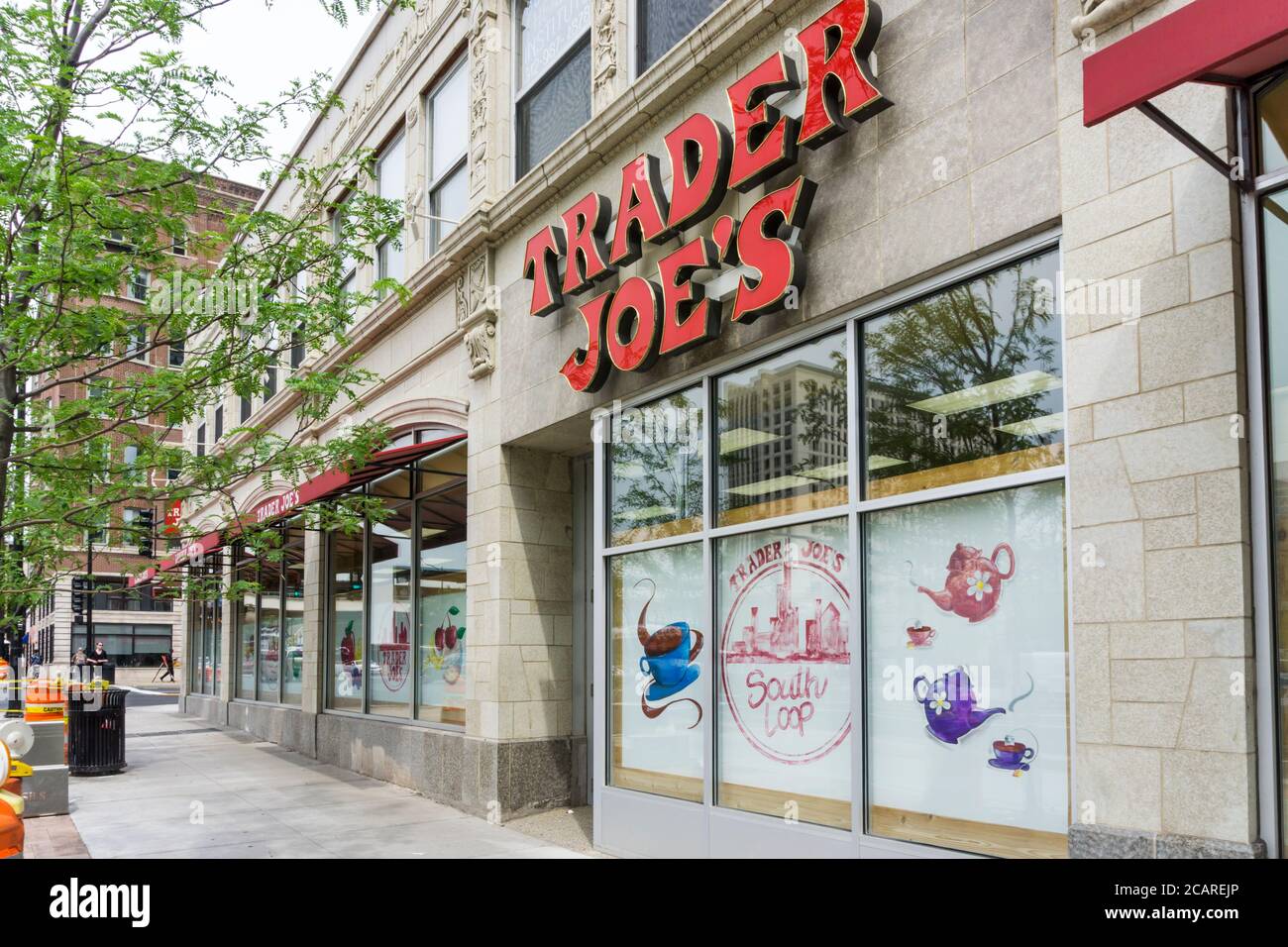 Ein Geschäft von Trader Joe in Chicago, USA. Stockfoto