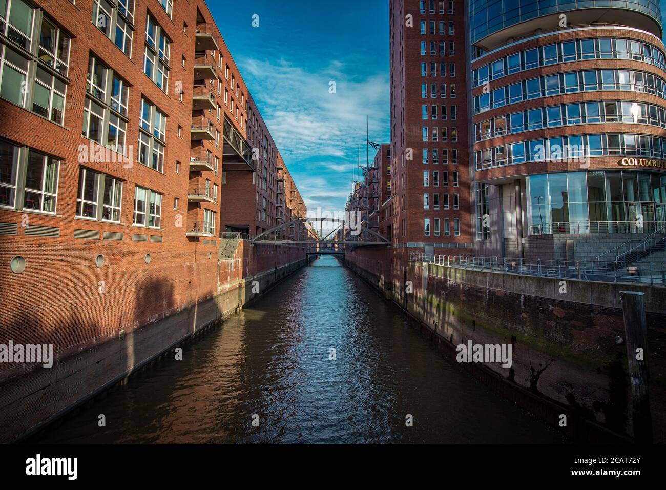 Historische Lagerhäuser am Zollkanal im Hamburger Stadtteil Speicherstadt Stockfoto