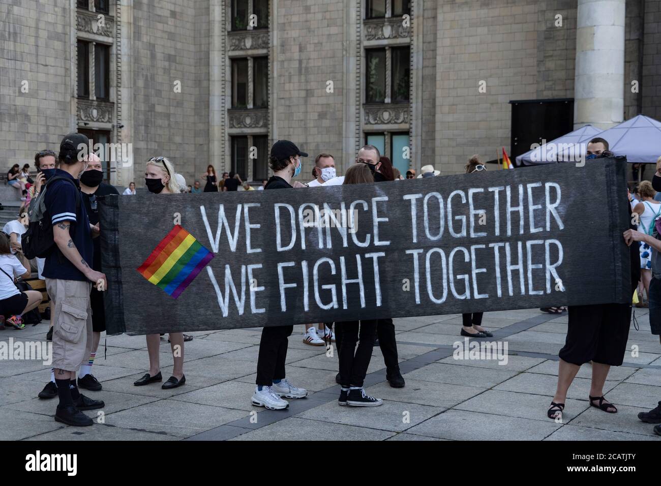 Warschau, Polen. August 2020. Protest gegen Margot's Verhaftung, eine LGBTQ und eine Aktivistin der Gruppe Stop Bzdurom in Warschau. (Foto: Beata Siewicz/Pacific Press) Quelle: Pacific Press Media Production Corp./Alamy Live News Stockfoto