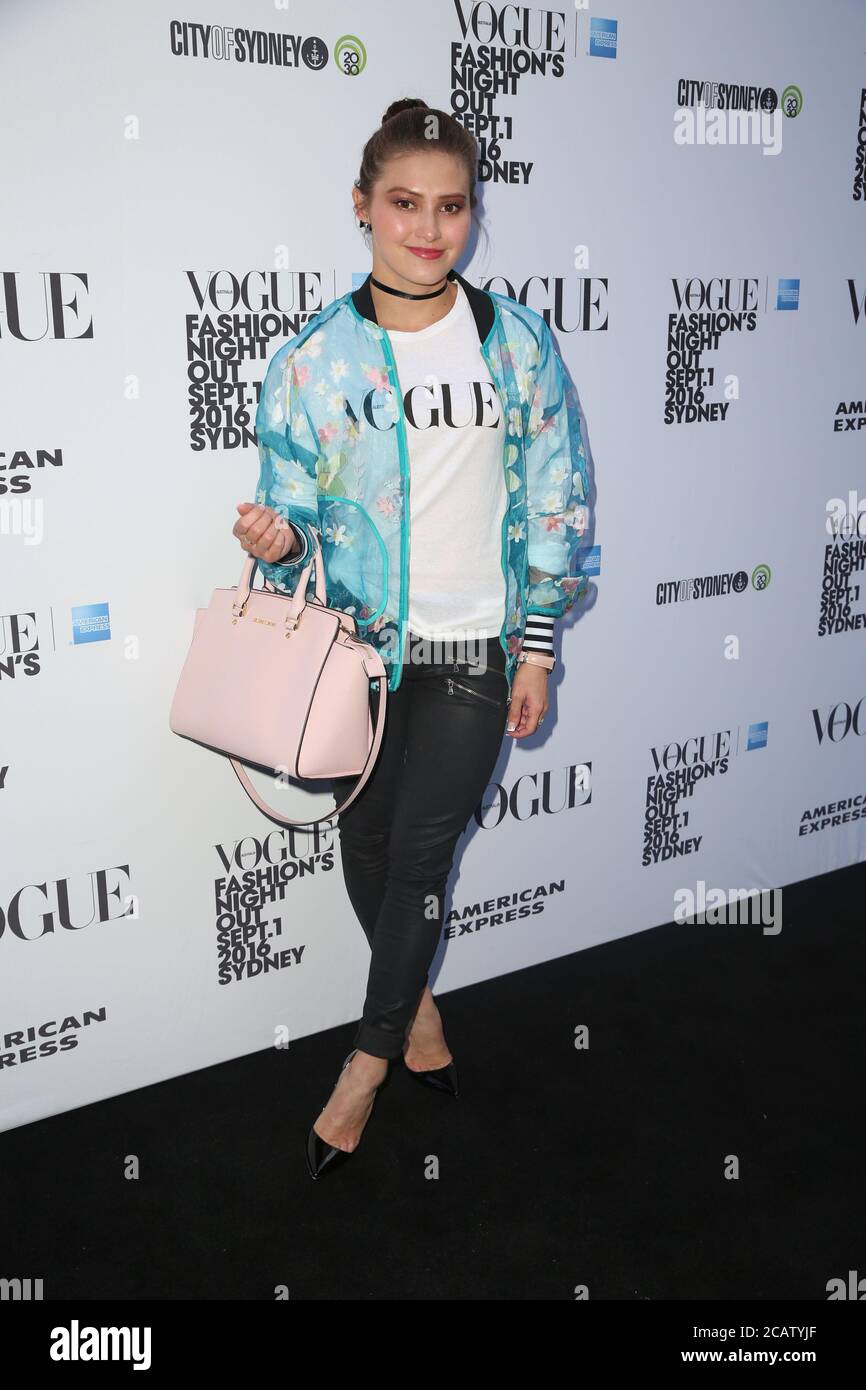 Melissa Wu besucht den Abend von Vogue America Express Fashion in Sydney, Australien. Stockfoto