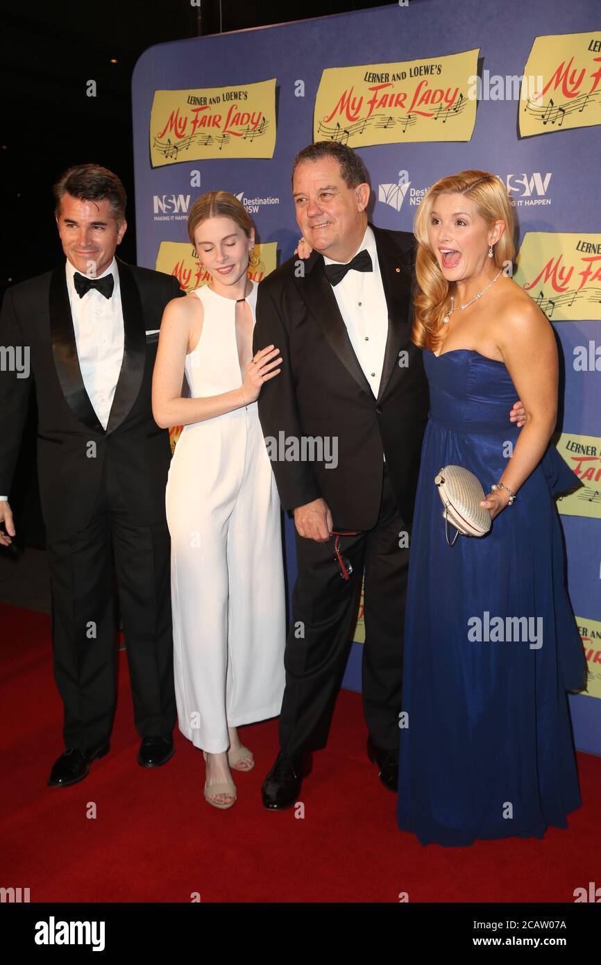 Lucy Durack kommt auf dem roten Teppich für die My Fair Lady Australian Premiere im Joan Sutherland Theater, Sydney Opera House. Stockfoto