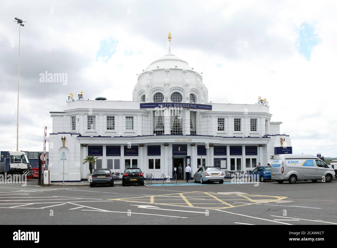 Kuti's Brasserie Indian Restaurant, Town Quay, Southampton, England, Großbritannien, August 2020 Stockfoto