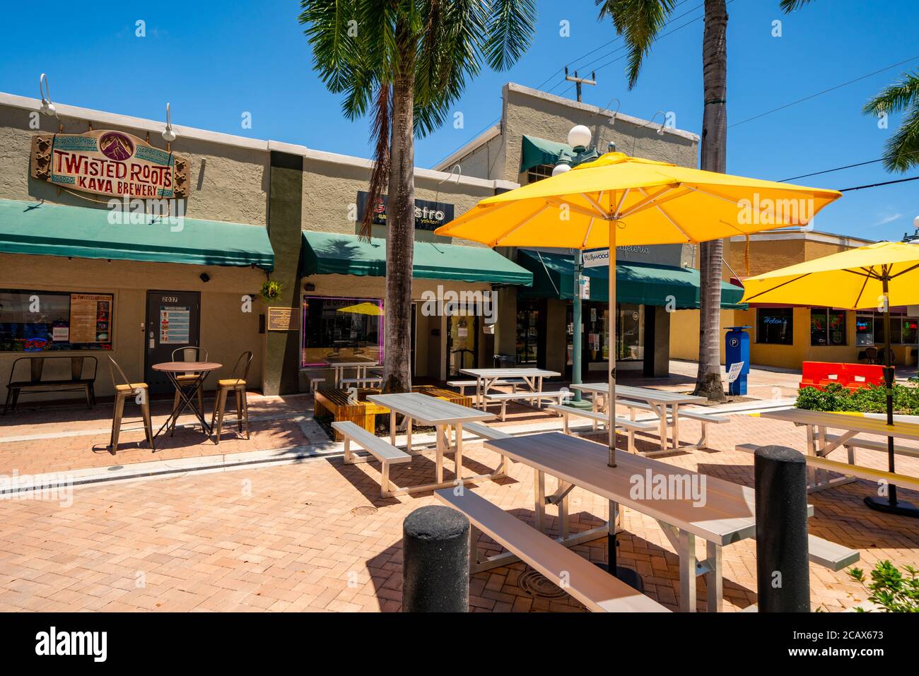 Foto von Restaurants mit leeren Tischen Hollywood FL USA Stockfoto
