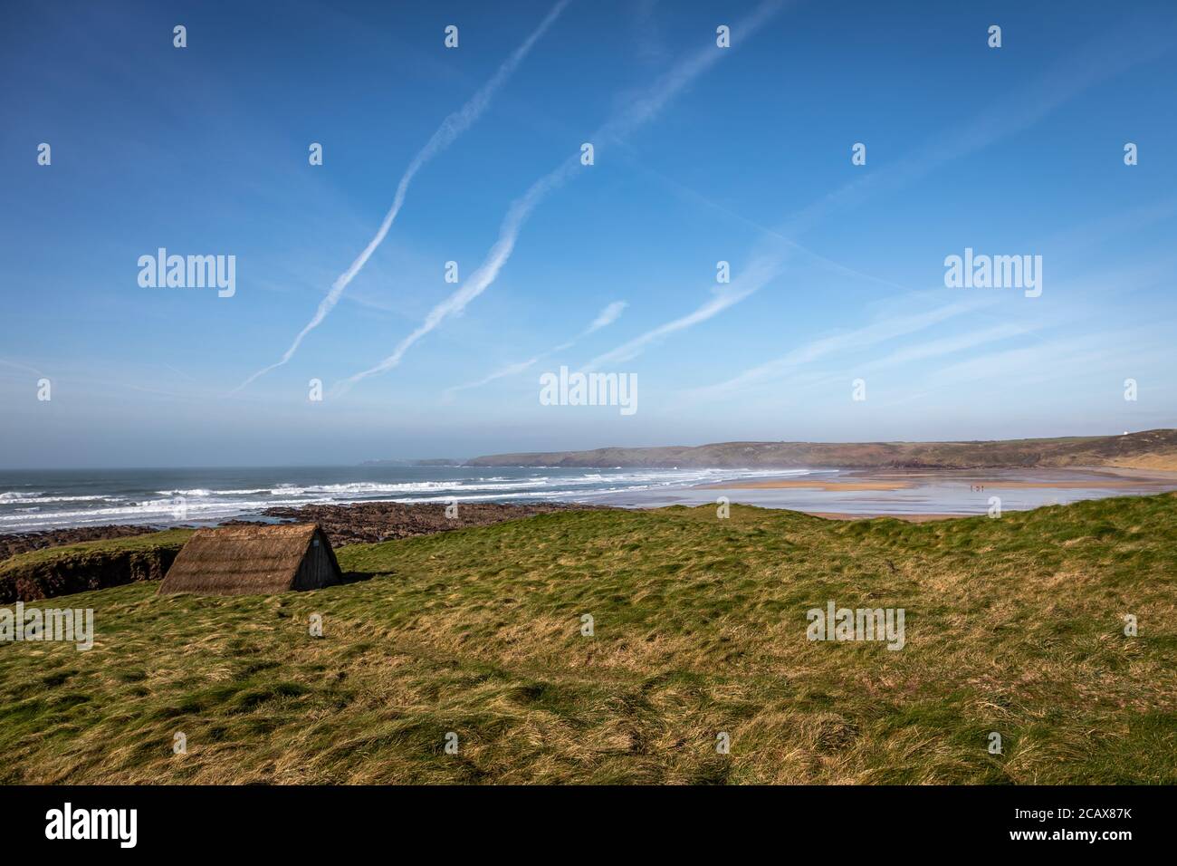 Trocknungshütte, Freshwater West Beach, Pembrokeshire, Wales, Großbritannien Stockfoto