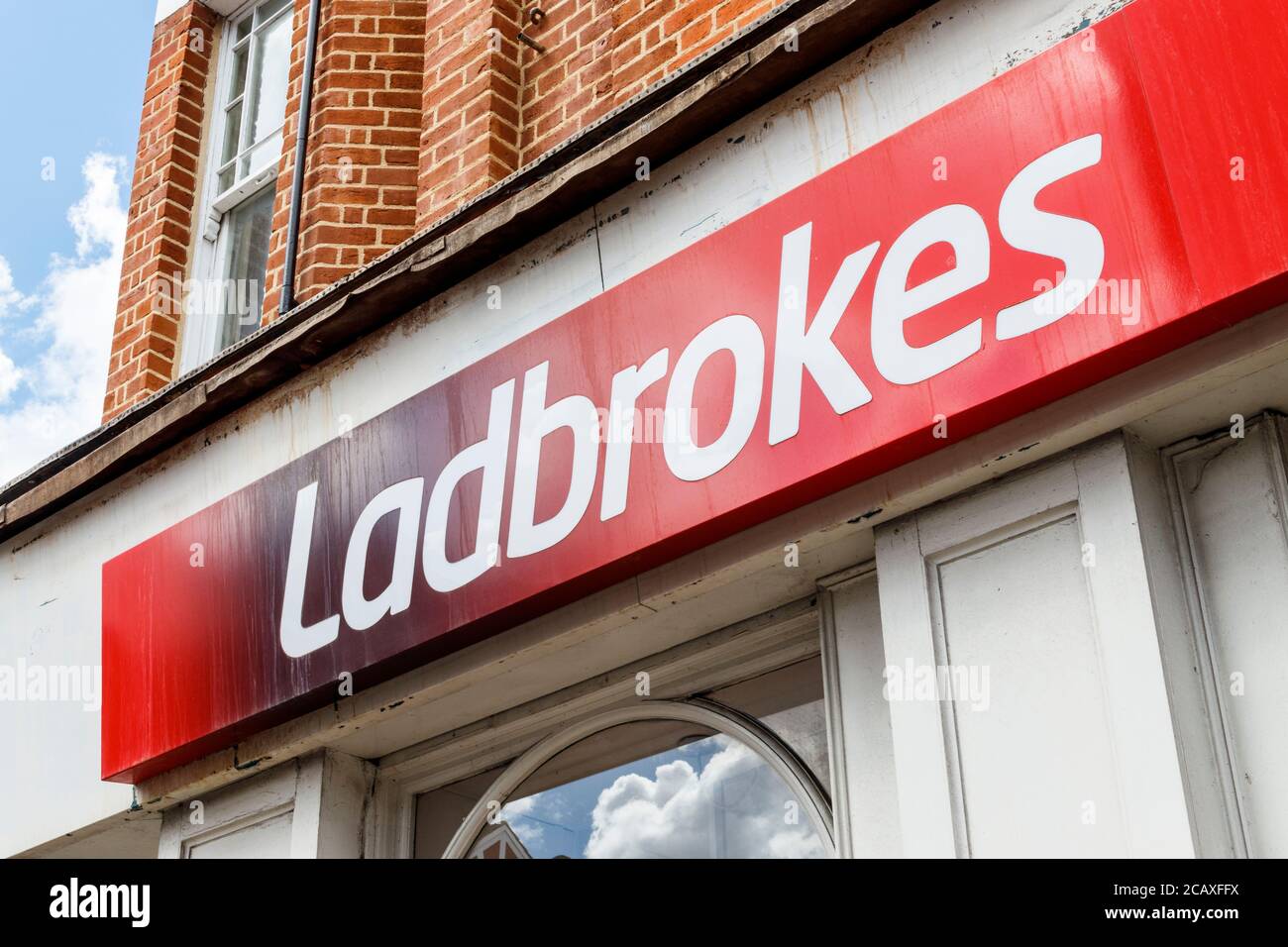Ladbroke's Wettbüro in Green Lanes, Harringay, North London, Großbritannien Stockfoto