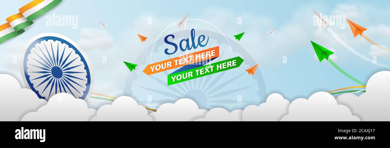 Indian Independence Day oder Republic Day Sale Web-Banner auf wolkigen Hintergrund mit indischen Tri-Farben fliegende Papier Jet Flugzeuge mit Trails, Ashoka Rad Stock Vektor