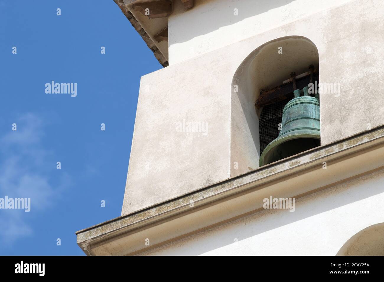 Glockenturm der Kirche von Sant Elm in (Parroquia de Sant Salvador de la Marina) Eivissa, Ibiza-Stadt, Balearen, Spanien Stockfoto