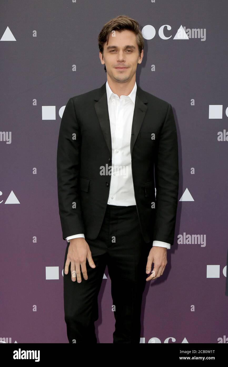 LOS ANGELES - MAI 18: Antoni Porowski beim MOCA Benefit 2019 beim Geffen Contemporary am MOCA am 18. Mai 2019 in Los Angeles, CA Stockfoto