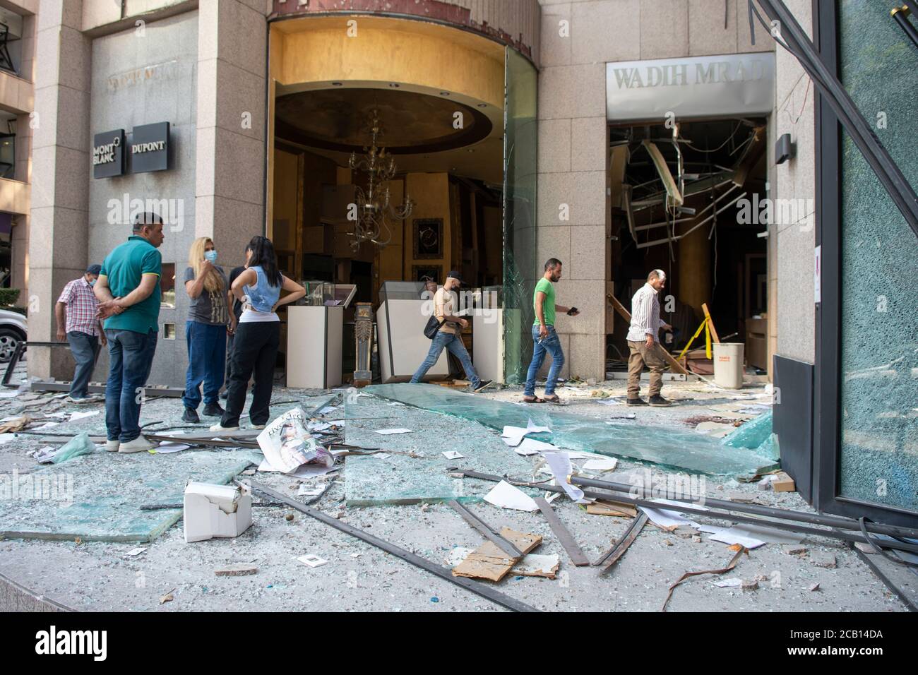 Schäden durch einen gewaltigen Sprengstoff, der Beirut bei der Detonation von 2,750 Tonnen Ammoniumnitrat, der im Hafen der Stadt gelagert wurde, verwüstet hat. Stockfoto
