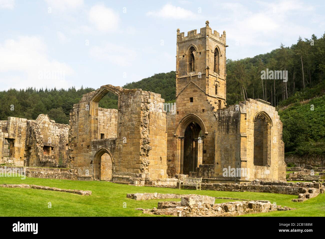 Die Ruinen der Kirche von Mount Grace Priory, East Harlsey, North Yorkshire, England, Großbritannien Stockfoto