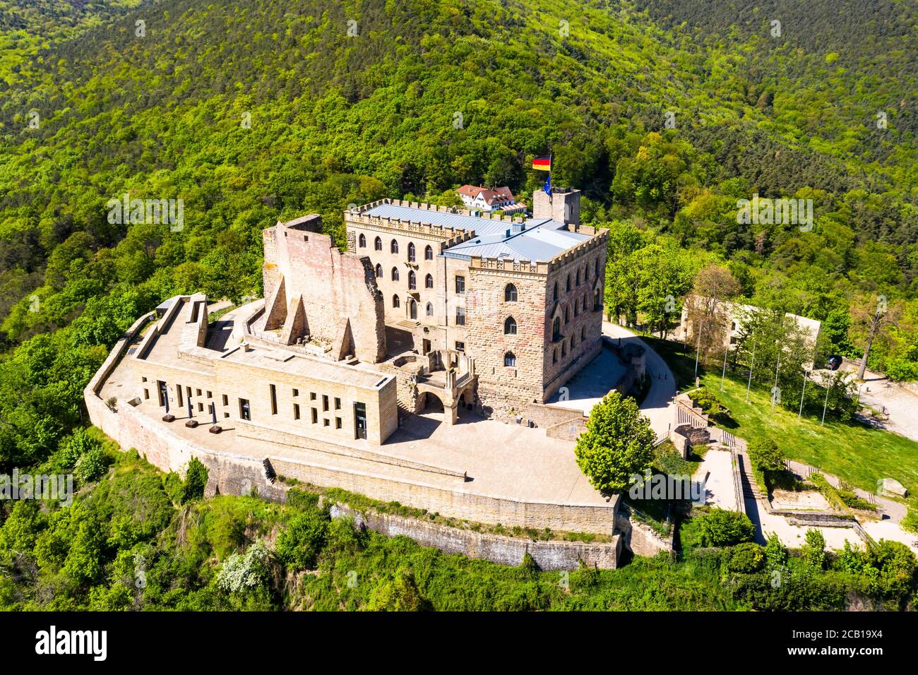 Luftaufnahme, Hambacher Schloss, Hambach, Neustadt an der Weinstraße, Rheinland-Pfalz, Deutschland Stockfoto