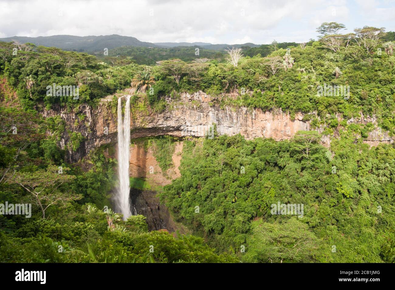 Chamarel Wasserfall im Sieben farbigen Erde Naturpark, Mauritius Insel Stockfoto