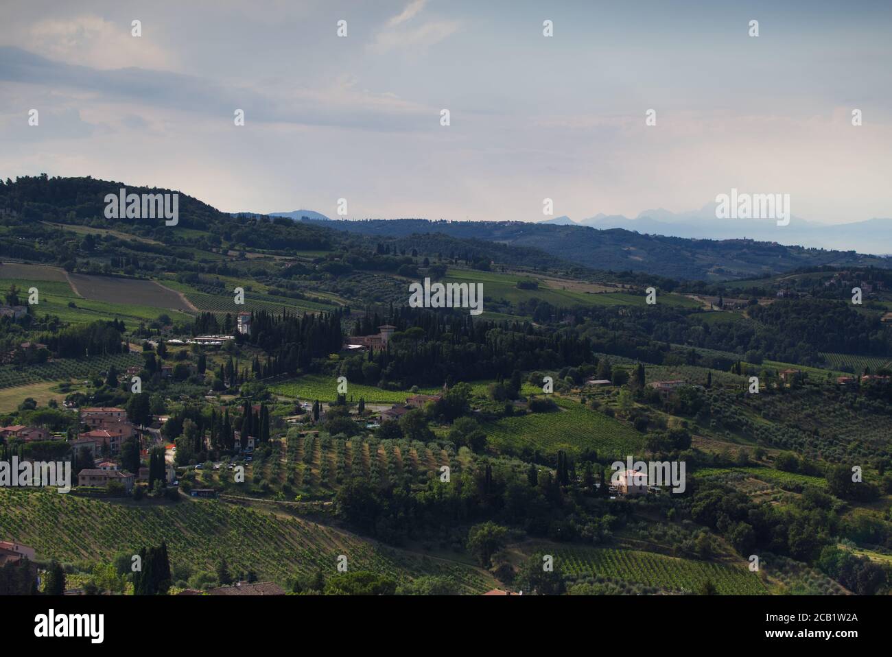 Blick auf das Panorama vom Salvucci Turm von San Gimignano Stockfoto