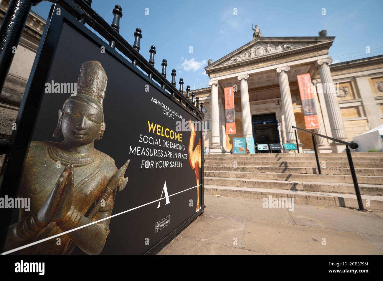 Oxford, Großbritannien. August 2020. Das Ashmolean Museum öffnet die Türen zum ersten Mal seit Beginn der Absperrung im März 2020 wieder für die Öffentlichkeit. Kredit: Andrew Walmsley/Alamy Live Nachrichten Stockfoto