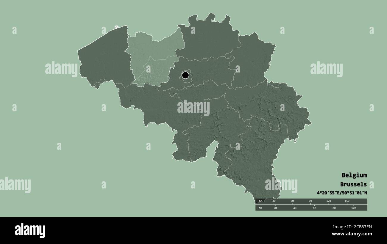 Entsättigte Form Belgiens mit seiner Hauptstadt, Hauptregionalteilung und dem abgetrennten Oost-Vlaanderen-Gebiet. Beschriftungen. Farbige Höhenkarte. 3D-Rendering Stockfoto