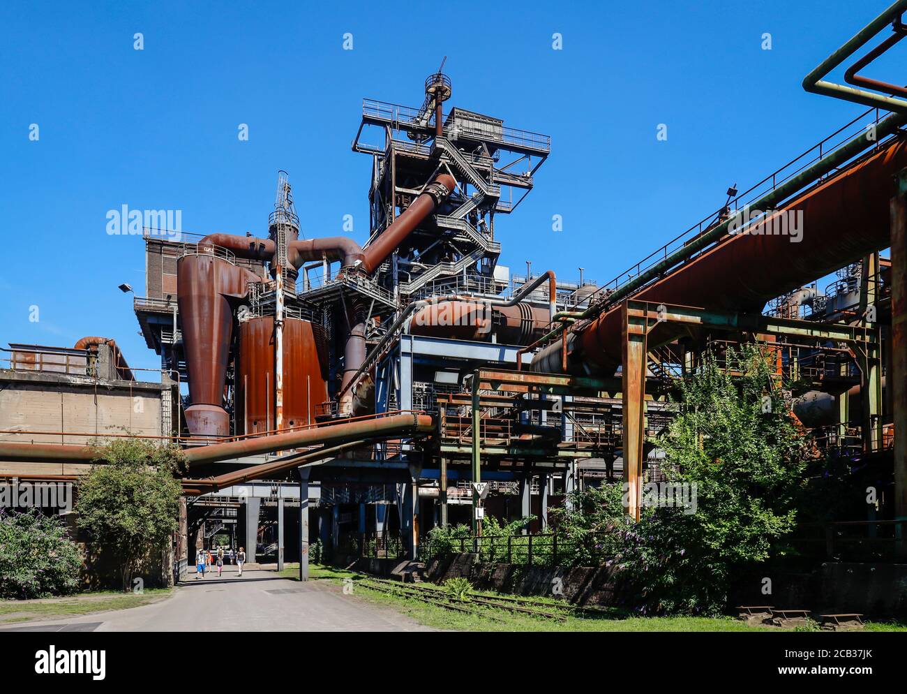 Duisburg, Ruhrgebiet, Nordrhein-Westfalen, Deutschland - Landschaftspark Duisburg-Nord, ein Landschaftspark von etwa 180 Hektar rund um ein stilles Eisen und Stockfoto