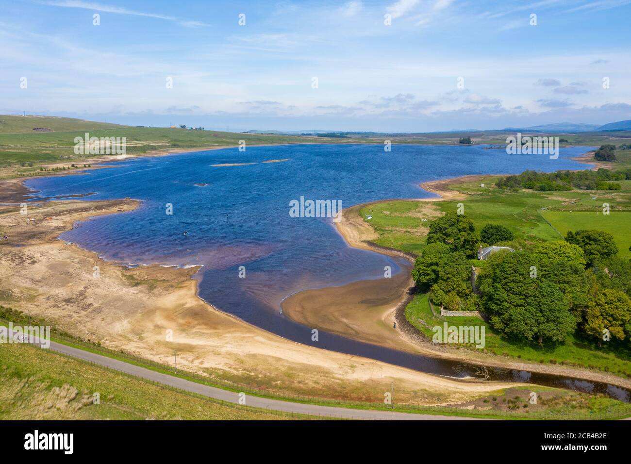 Luftaufnahme des Harperrig Reservoir, West Lothian, Schottland. Stockfoto