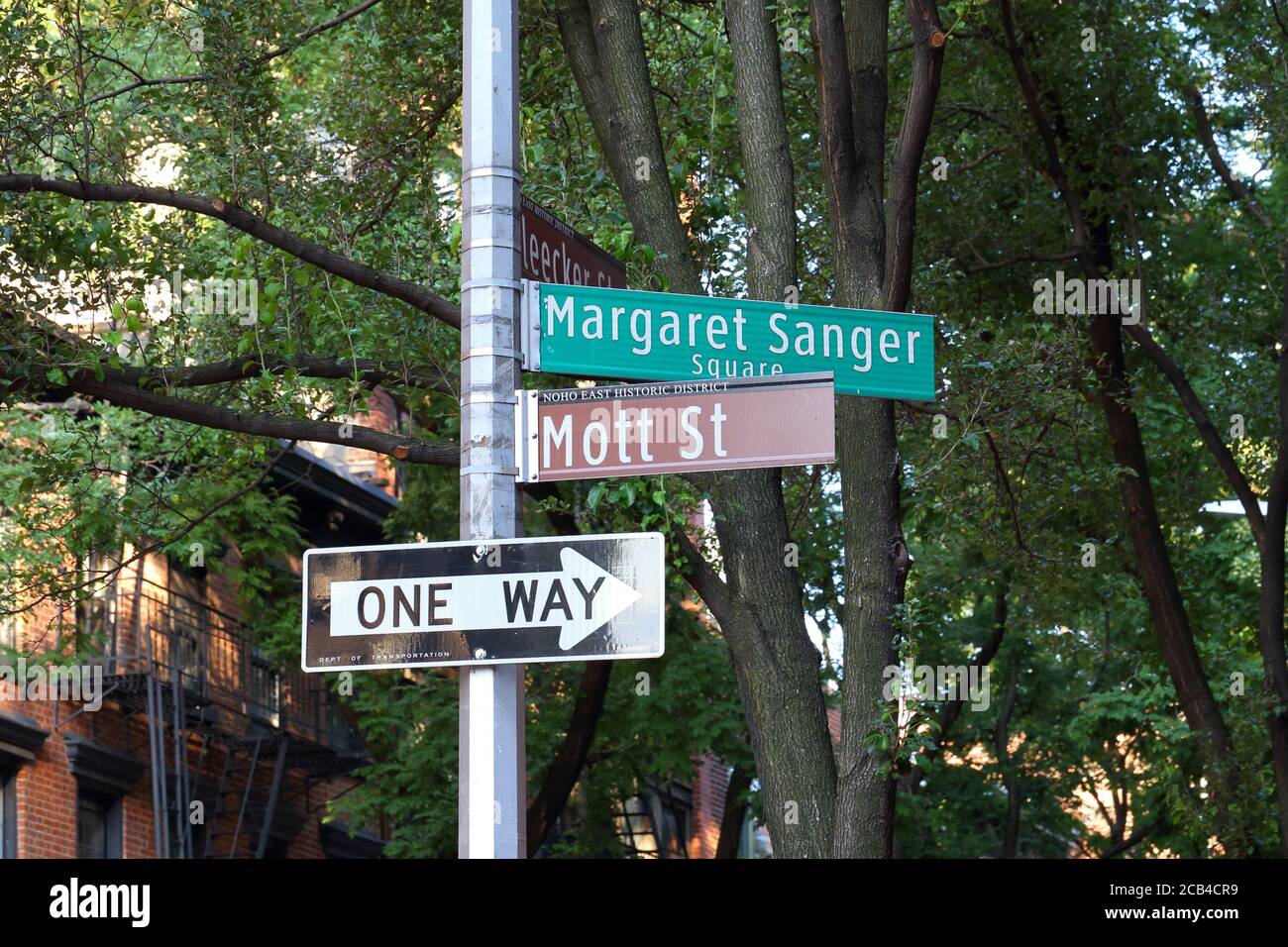 Margaret Sanger Square an der Ecke Bleecker St und Mott St in Manhattan, New York. Stockfoto