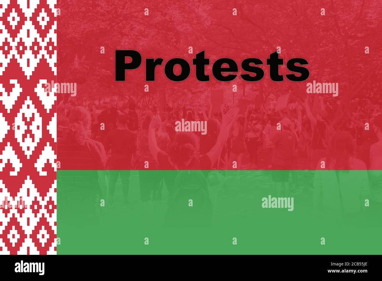 Menschen in Protesten nach den Präsidentschaftswahlen 2020 in Belarus, der Flagge von Belarus Stockfoto