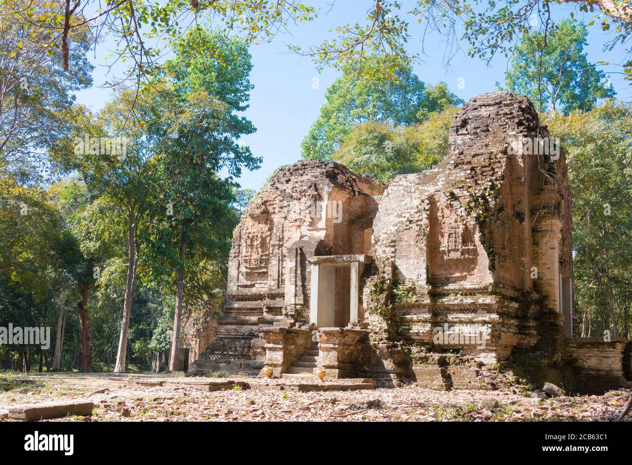 Kampong Thom, Kambodscha - Sambor Preis Kuk in Kampong Thom, Kambodscha. Es ist Teil der Tempelzone von Sambor Preis Kuk Weltkulturerbe. Stockfoto