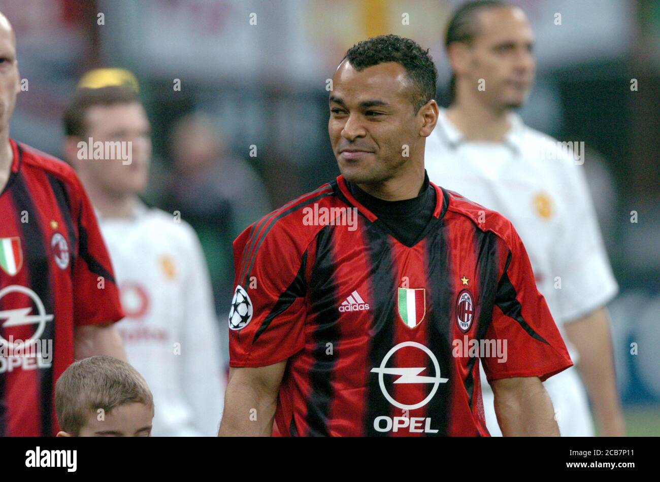 2005 champions league Fotos und Bildmaterial in hoher Auflösung Alamy