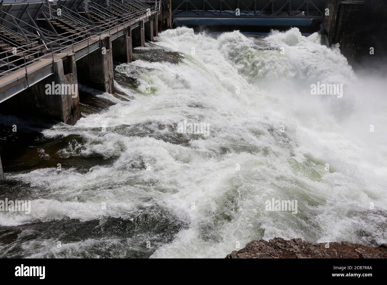 Post Falls hydroelektrische Projekt am Spokane River im Norden von Idaho. Stockfoto