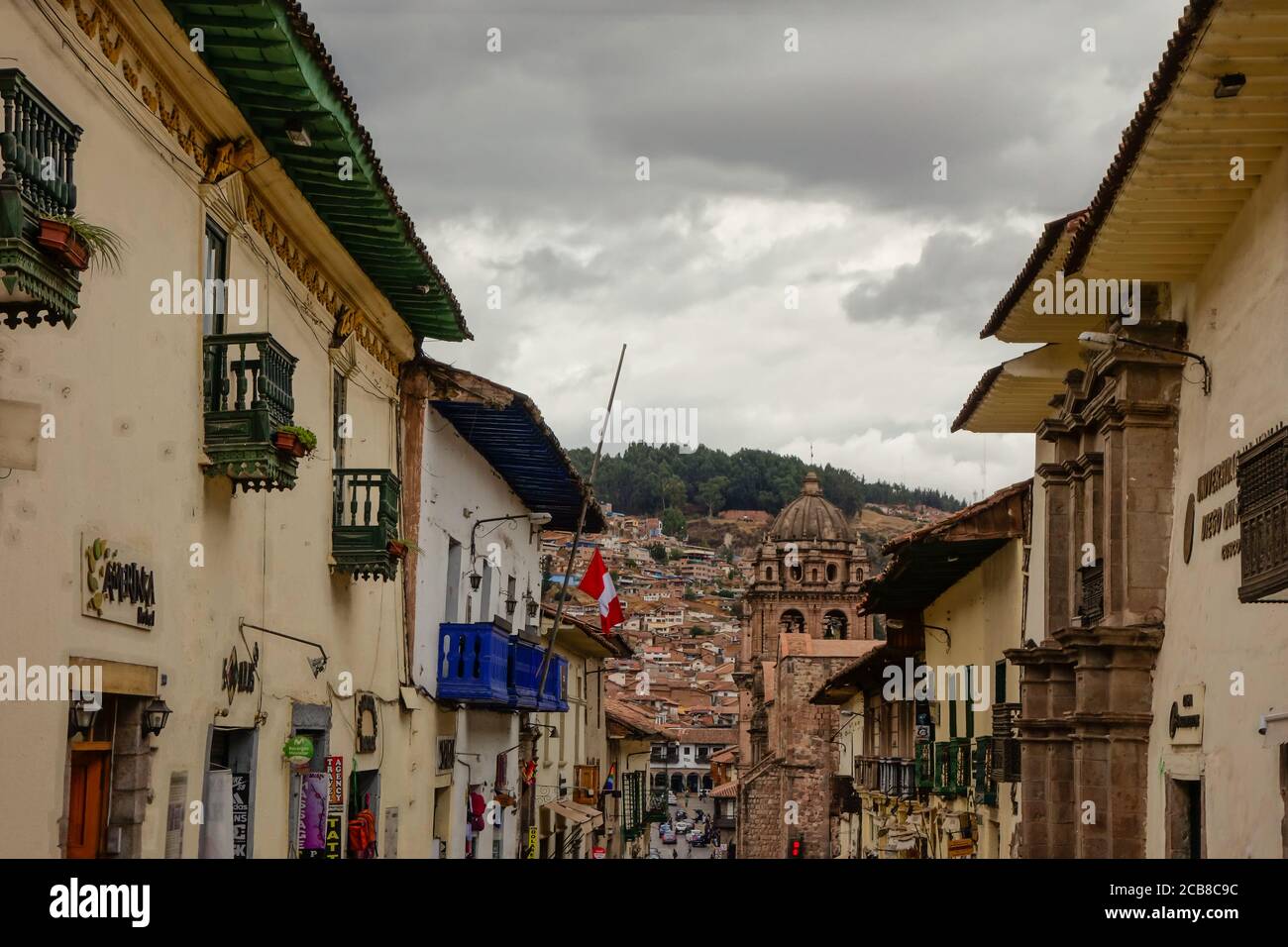 Porchs und alte Gebäude Blick auf die Straße Stockfoto