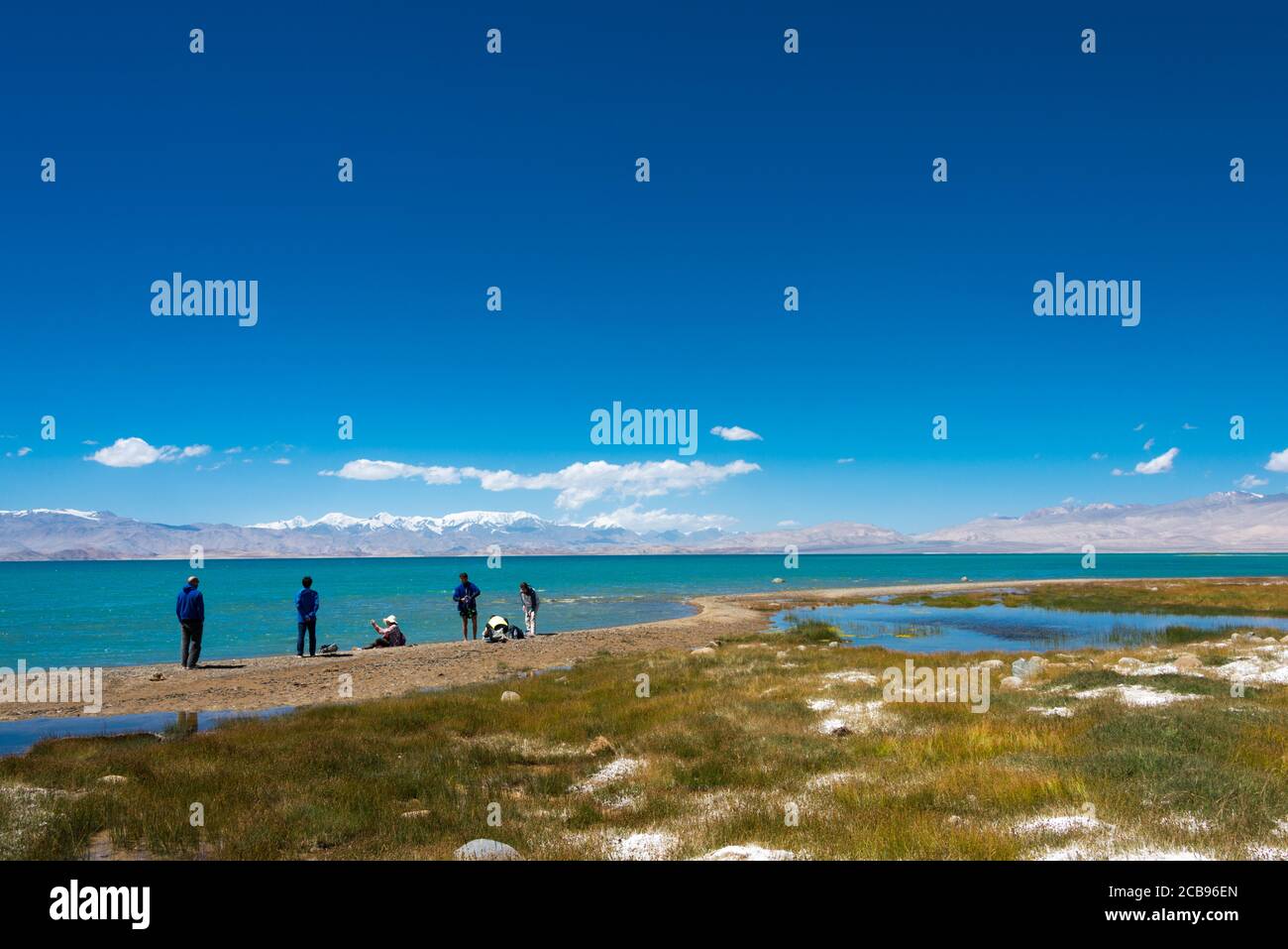 Pamir Mountains, Tadschikistan - Aug 20 2018: Karakul Lake in Gorno-Badakhshan, Tadschikistan. Es befindet sich im Weltkulturerbe Tadschikischen Nationalpark Stockfoto