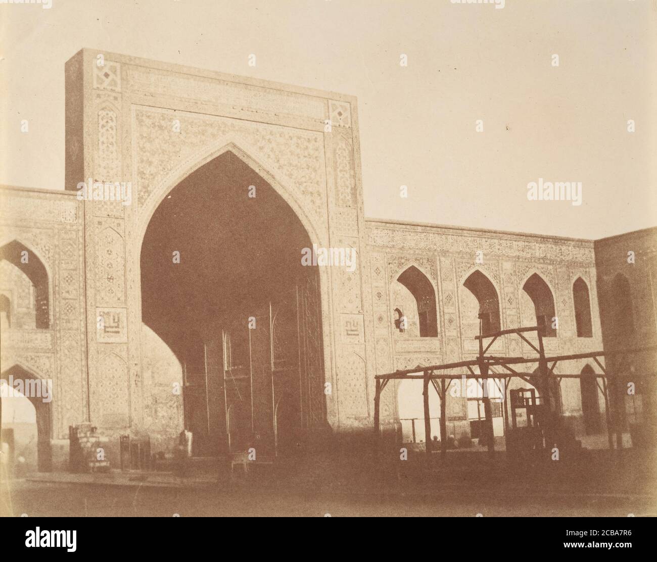 [Gericht der Moschee Gawhar Shad, MESHED, 1418 (?)], 1840er-60er Jahre. Stockfoto