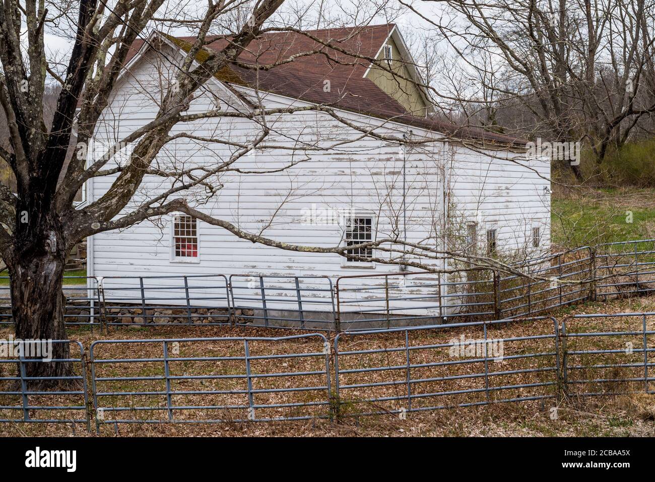 ÜBERQUEREN SIE DEN HIGHWAY REDDING CONNECTICUT 06896 USA Stockfoto