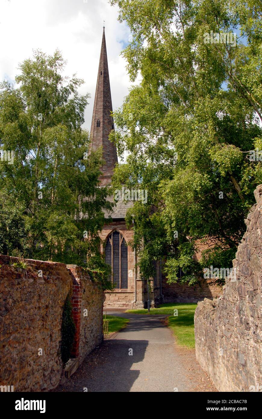 Der Turm der Pfarrkirche St. Michael und alle Engel, Ledbury, Herefordshire, England Stockfoto