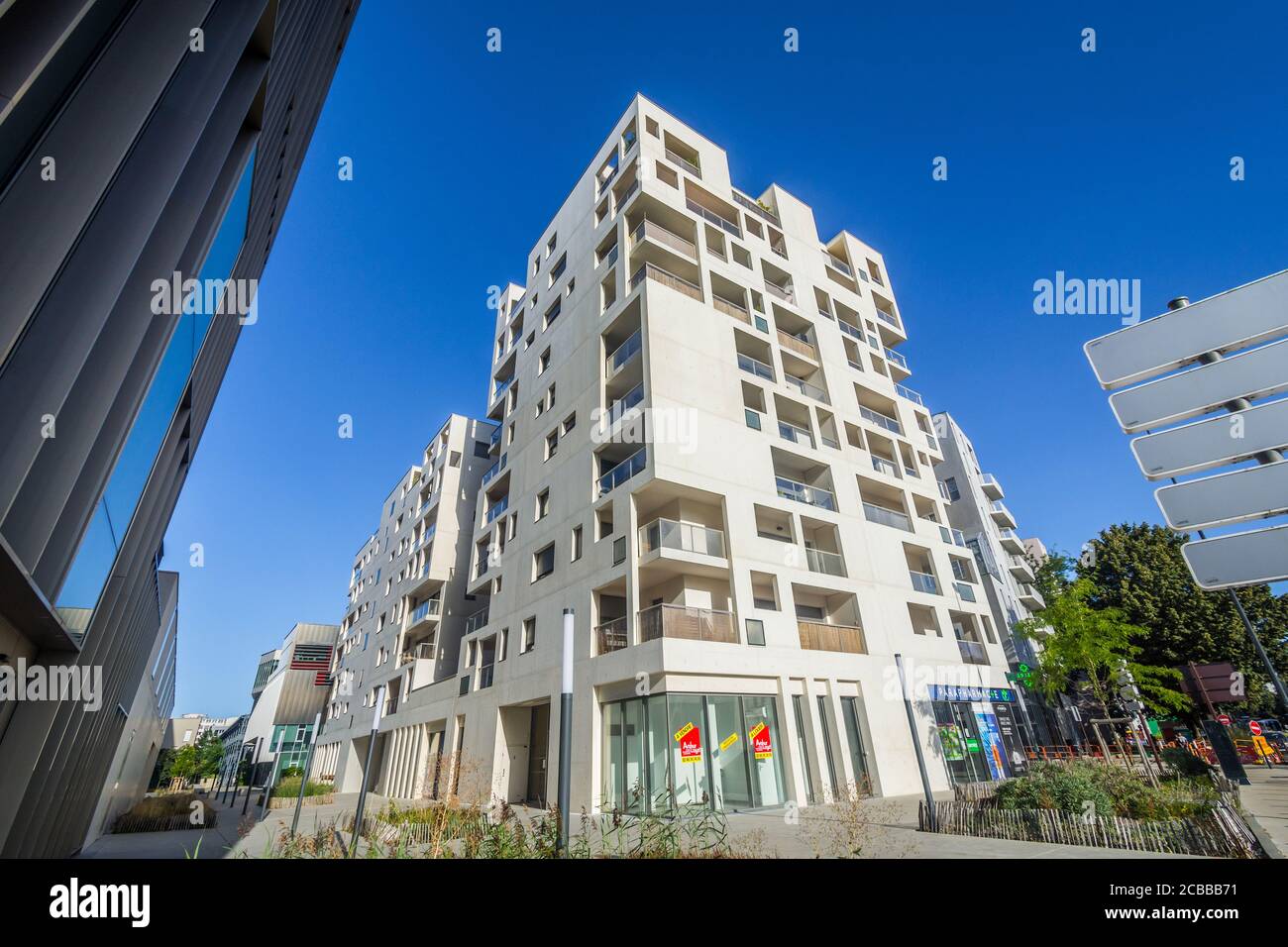Moderne Architektur und Apartments auf der Ile de Nantes, Nantes, Loire-Atlantique, Frankreich. Stockfoto