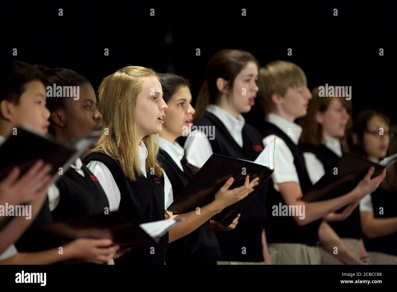 Austin, TX 29. Januar 2008: Der Austin Children's Choir, eine vielfältige Gruppe von Kindern, die bei der Gala des Bob Bullock Texas State History Museum texanische Lieder singen. ©© Bob Daemmrich Stockfoto