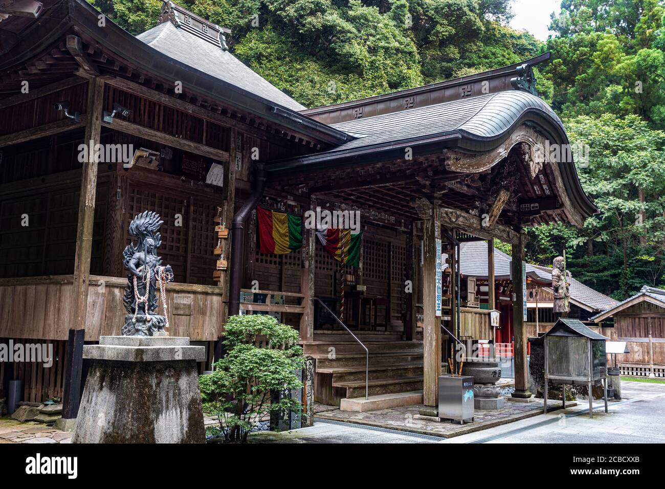 Shoruji ist Tempel Nr. 36 auf der Shikoku Pilgerfahrt, auf einer Halbinsel, die in den Pazifischen Ozean ragt. Früher hatten Pilger den Tempel b zu erreichen Stockfoto