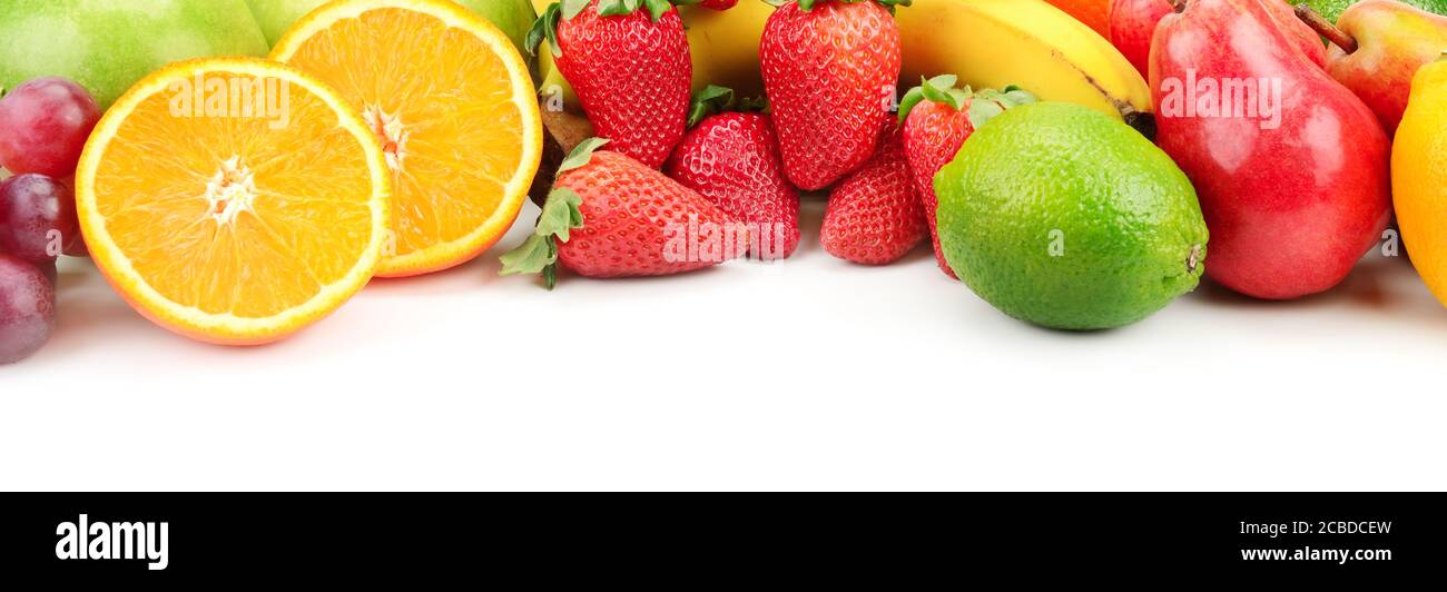 Frische Früchte auf einem weißen isoliert Stockfoto