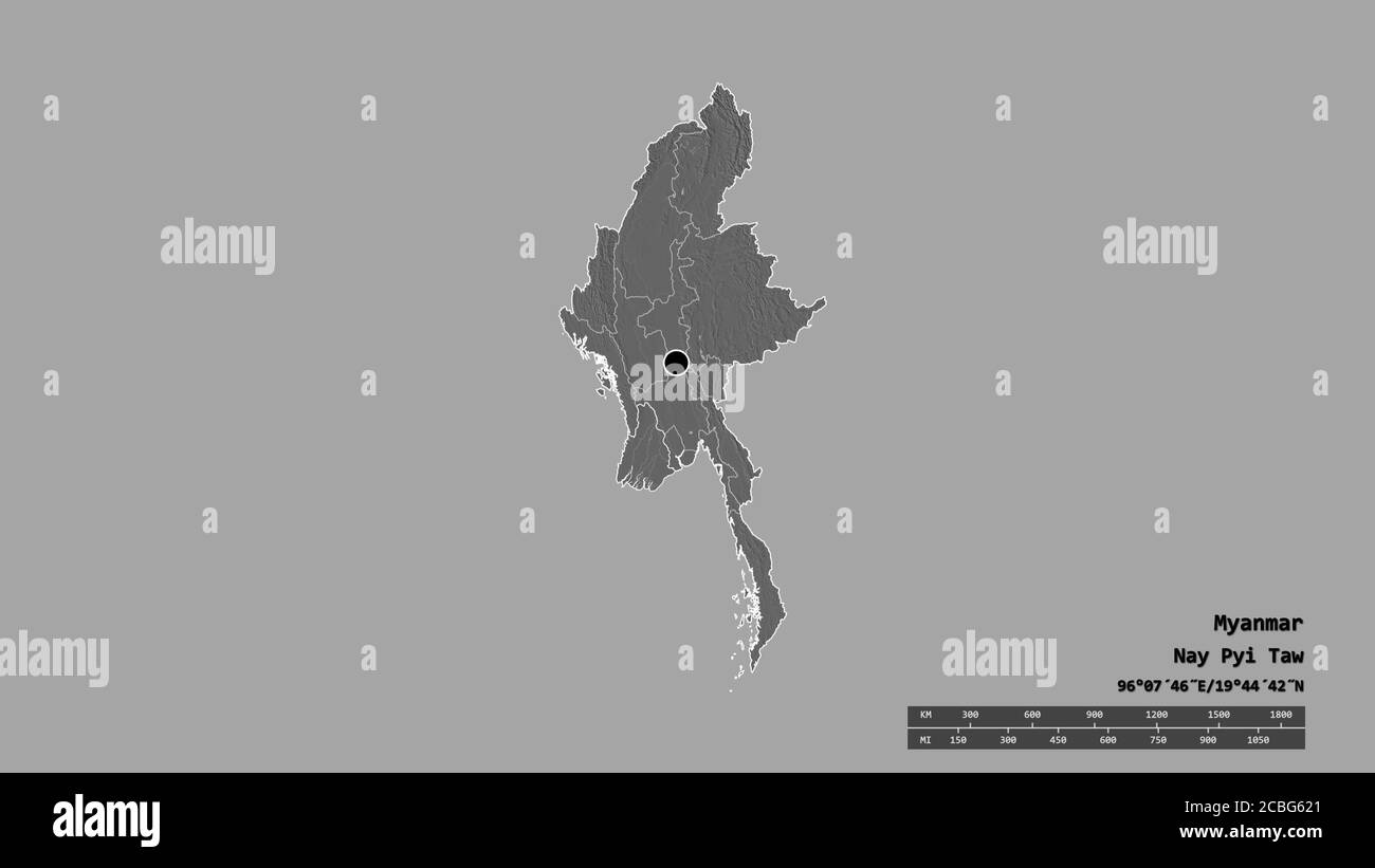 Entsättigte Form von Myanmar mit seiner Hauptstadt, der wichtigsten regionalen Teilung und dem abgetrennten Ayeyarwady-Gebiet. Beschriftungen. Höhenkarte mit zwei Ebenen. 3D-Rendering Stockfoto