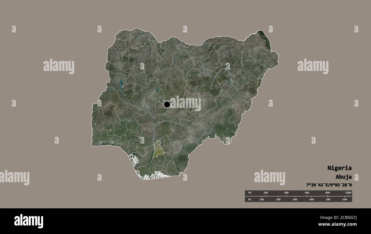 Entsättigte Form von Nigeria mit seiner Hauptstadt, der wichtigsten regionalen Teilung und der abgetrennten Anambra-Bereich. Beschriftungen. Satellitenbilder. 3D-Rendering Stockfoto