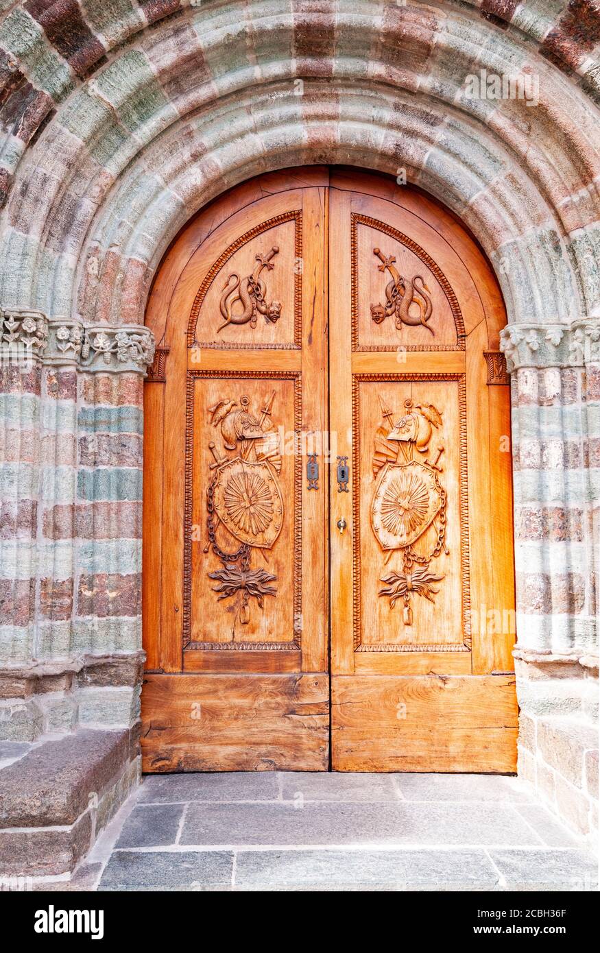Tür von Sacra di San Michele, Piemont, Italien Stockfoto