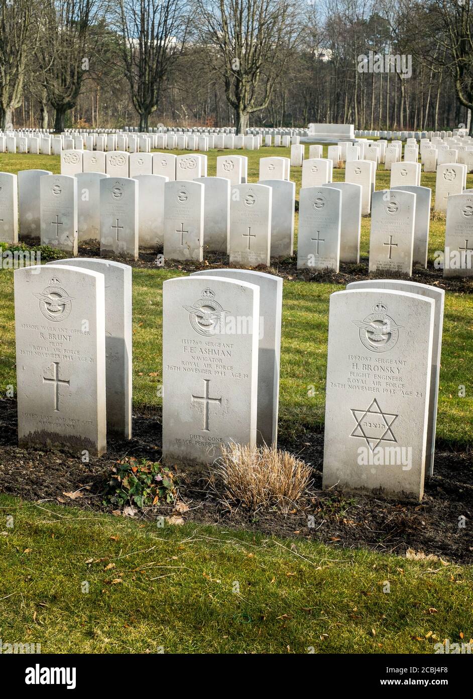 Berlin, Deutschland 1939-1945 Commonwealth War Graves Kommission Cemetery - jüdische Royal Air Force-Soldat - Davidstern Stockfoto