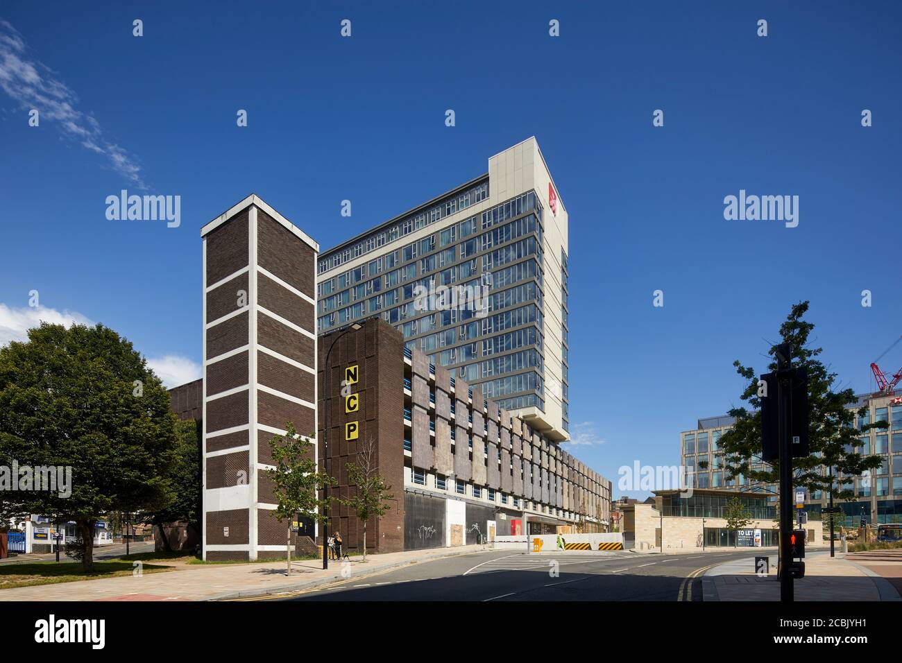 Vita Student Sheffield Telephone House modernistische Studentenunterkunft in ehemaligen British Telecom BT Büros über einem NCP-Parkplatz gebaut Stockfoto