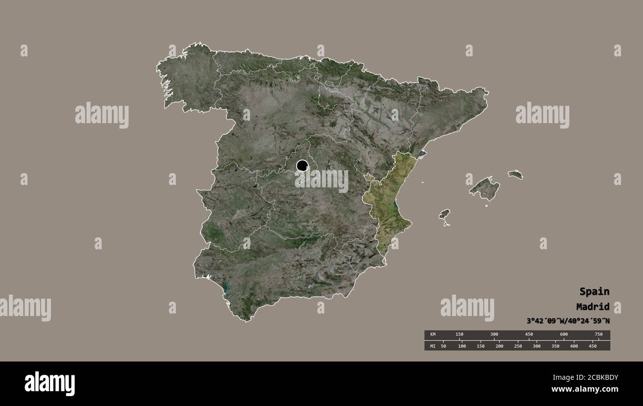Entsättigte Form von Spanien mit seiner Hauptstadt, der wichtigsten regionalen Teilung und der getrennten Comunidad Valenciana Bereich. Beschriftungen. Satellitenbilder. 3D-Renderi Stockfoto