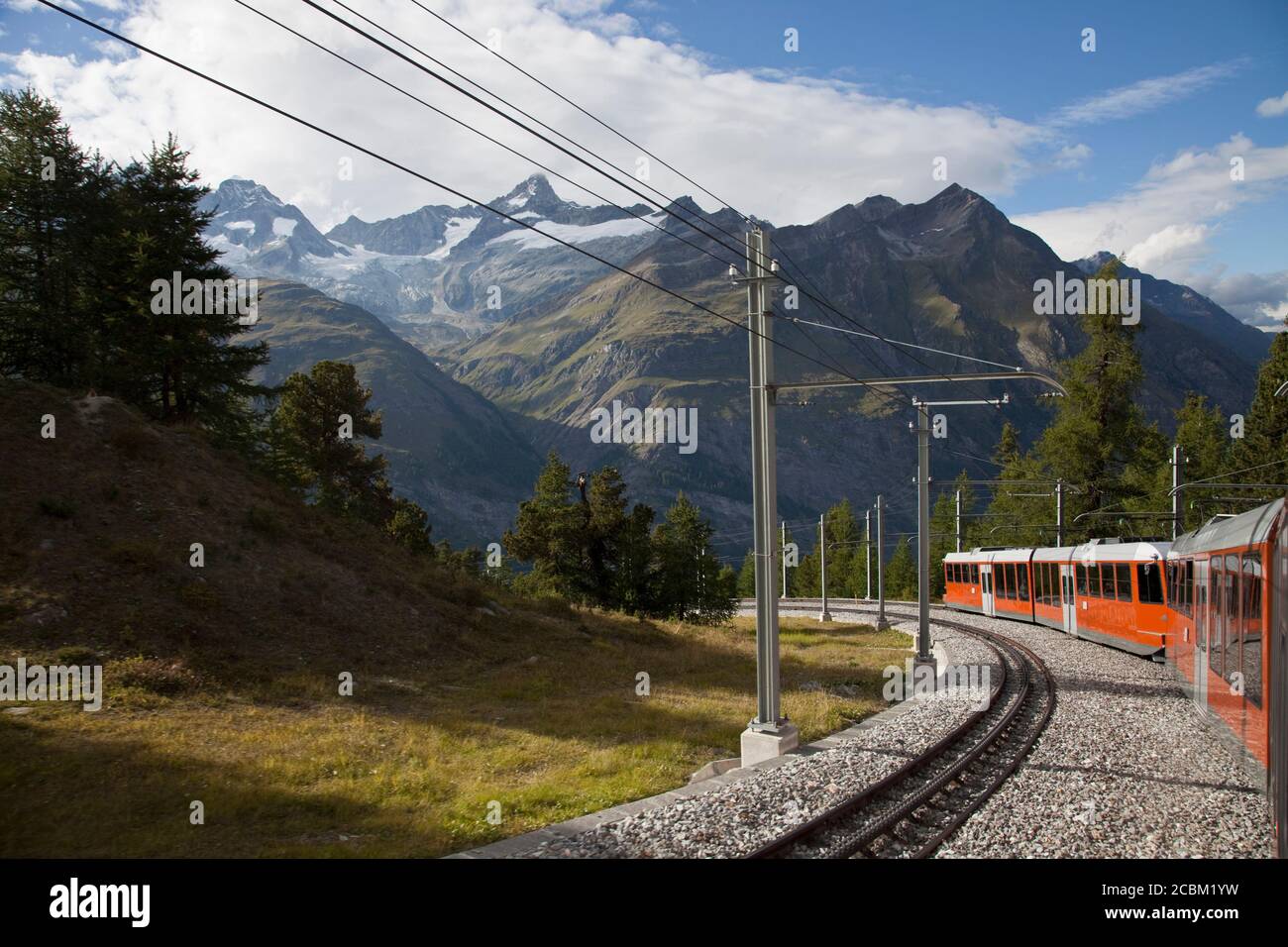 Glacier Express Panoramazug, Zermatt, Schweizer Alpen, Schweiz Stockfoto