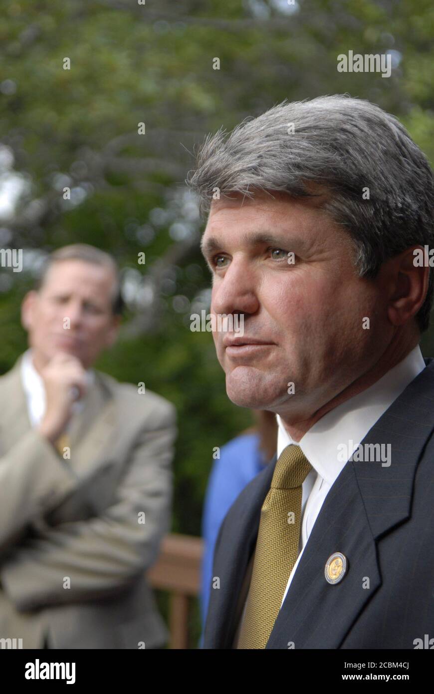 Austin, Texas, USA, 2006: Wahlkampffonds für den Kongressabgeordneten Michael McCaul, ein republikanischer US-Repräsentant aus Austin, in einem Privathaus. ©Bob Daemmrich Stockfoto